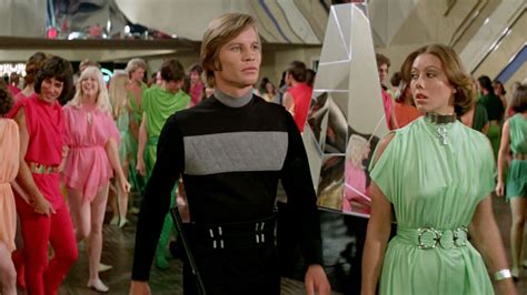  Logan's Run: การไล่ล่าอายุที่ถูกกำหนด และความรักที่ต้องฝ่าฟันกาลเวลา!