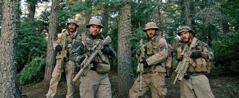 Lone Survivor! การรบในเขตหินกับความซาบซึ้งของมิตรภาพ